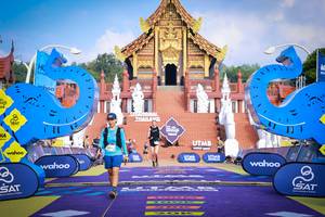 BIB: 800
                            <button type="button" onclick="openModal(22663942)" class="btn btn-primary btn-sm float-right btn-popup" data-toggle="modal" data-target=".modal-high-quality">
                        <i class="fas fa-shopping-cart"></i> Add to Cart
                    </button>
                                            <button type="button" onclick="isThisMe(22663942, true)" class="btn btn-success btn-sm float-right btn-popup btn-isme hidden" data-toggle="tooltip" data-placement="bottom" title="นี่คือรูปของคุณใช่ไหม คลิกที่นี่เพื่อเอาเข้าอัลบั้ม">
                        <i class="fas fa-plus"></i> Add to album
                    </button>
                    <button type="button" onclick="isThisMe(22663942, false)" class="btn btn-warning btn-sm float-right btn-popup btn-isnotme hidden">
                        <i class="fas fa-ban"></i> Remove from album
                    </button>